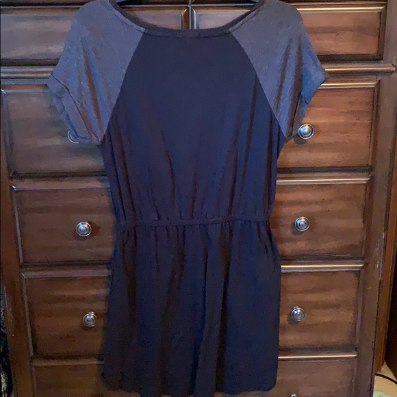 Forever 21 - Black short-sleeve casual dress - Picture 3 of 4